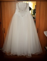 Красивое платье, для самой красивой невесты)
